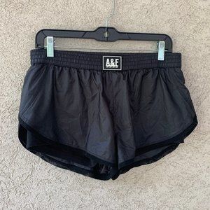 Abercrombie & Fitch athletic Shorts Women's Medium